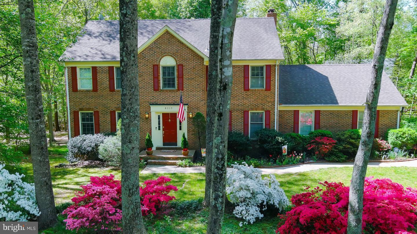 8213 Honeysuckle Road Manassas, VA 20112 - Photo 4 of 70 Gallery Image 4