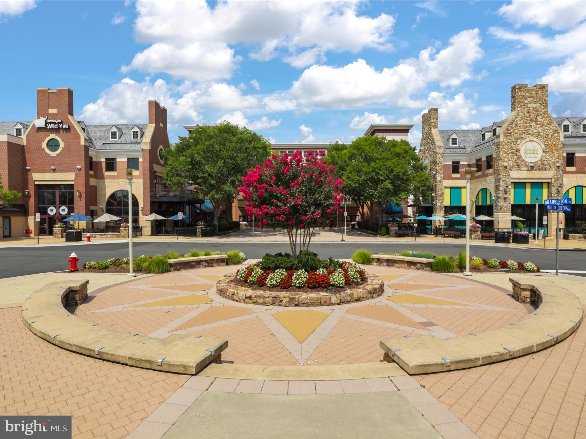 42562 Magellan Square Brambleton, VA 20148 - Photo 46 of 72