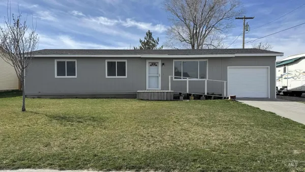 $285,000 | 101 Sunset Circle, Buhl, ID 83316