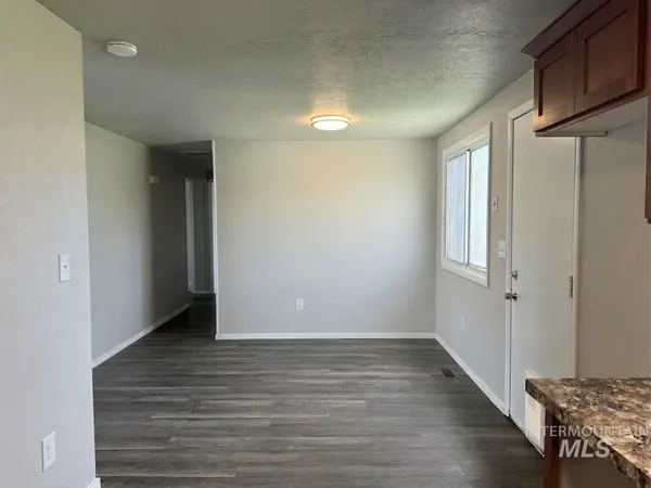 $285,000 | 101 Sunset Circle, Buhl, ID 83316