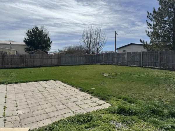 $285,000 | 101 Sunset Circle, Buhl, ID 83316