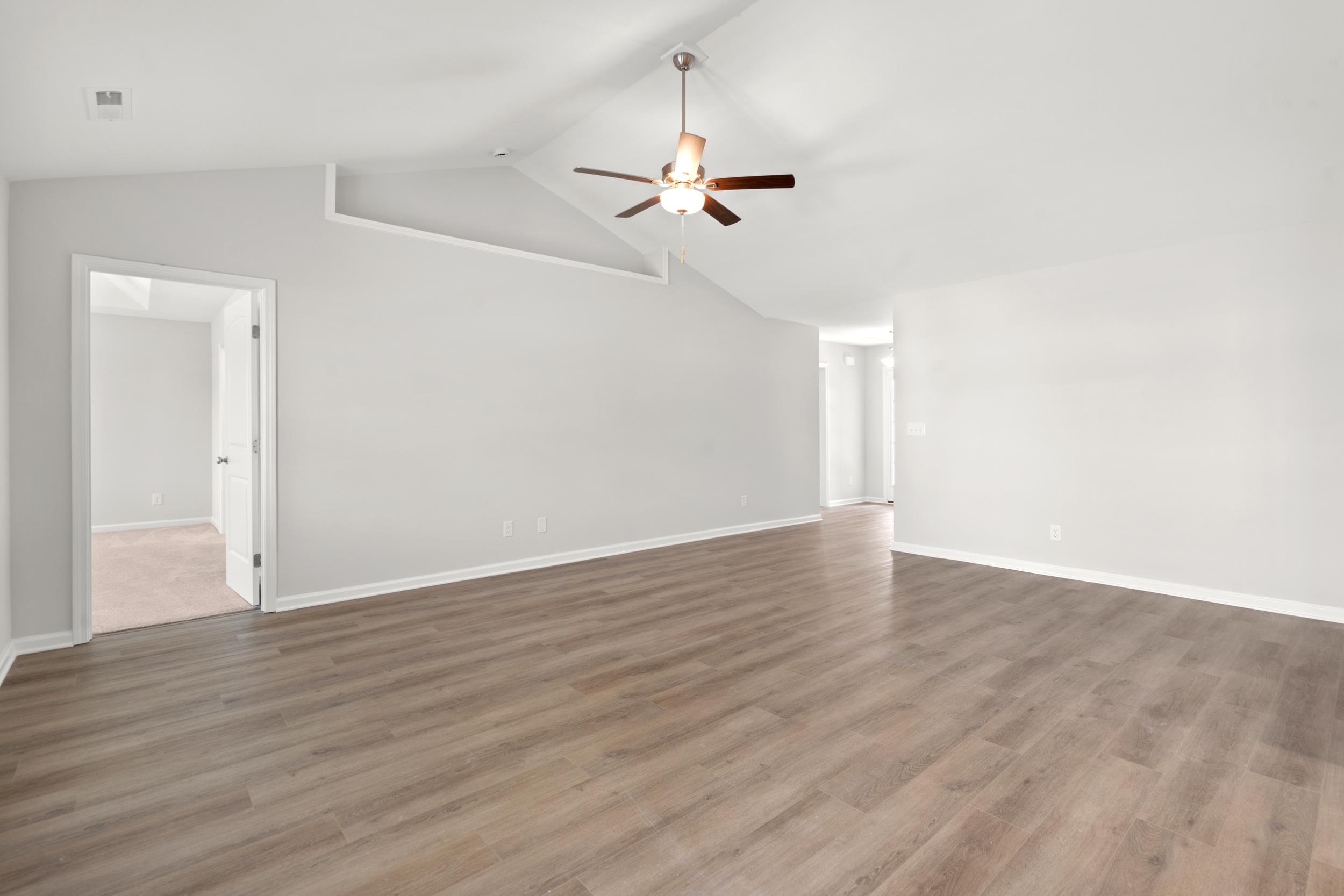 35 Bennington Court Georgetown, SC 29440 - Photo 4 of 30 Gallery Image 4