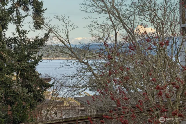 $750,000 | 615 Harrison Street, Unit C, Friday Harbor, WA 98250