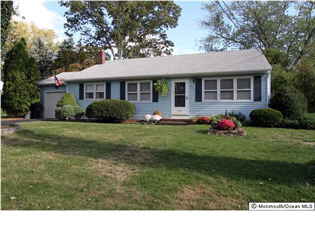 201 Lester Road Toms River, NJ 08753 - Photo 1 of 19 Primary Photo