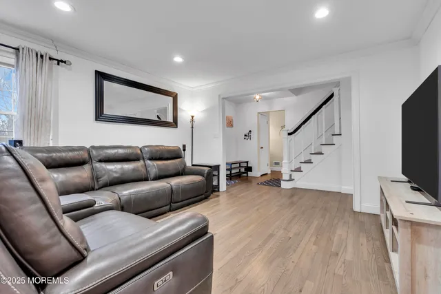 $4,800 | 14 Regina Road, Morganville, NJ 07751