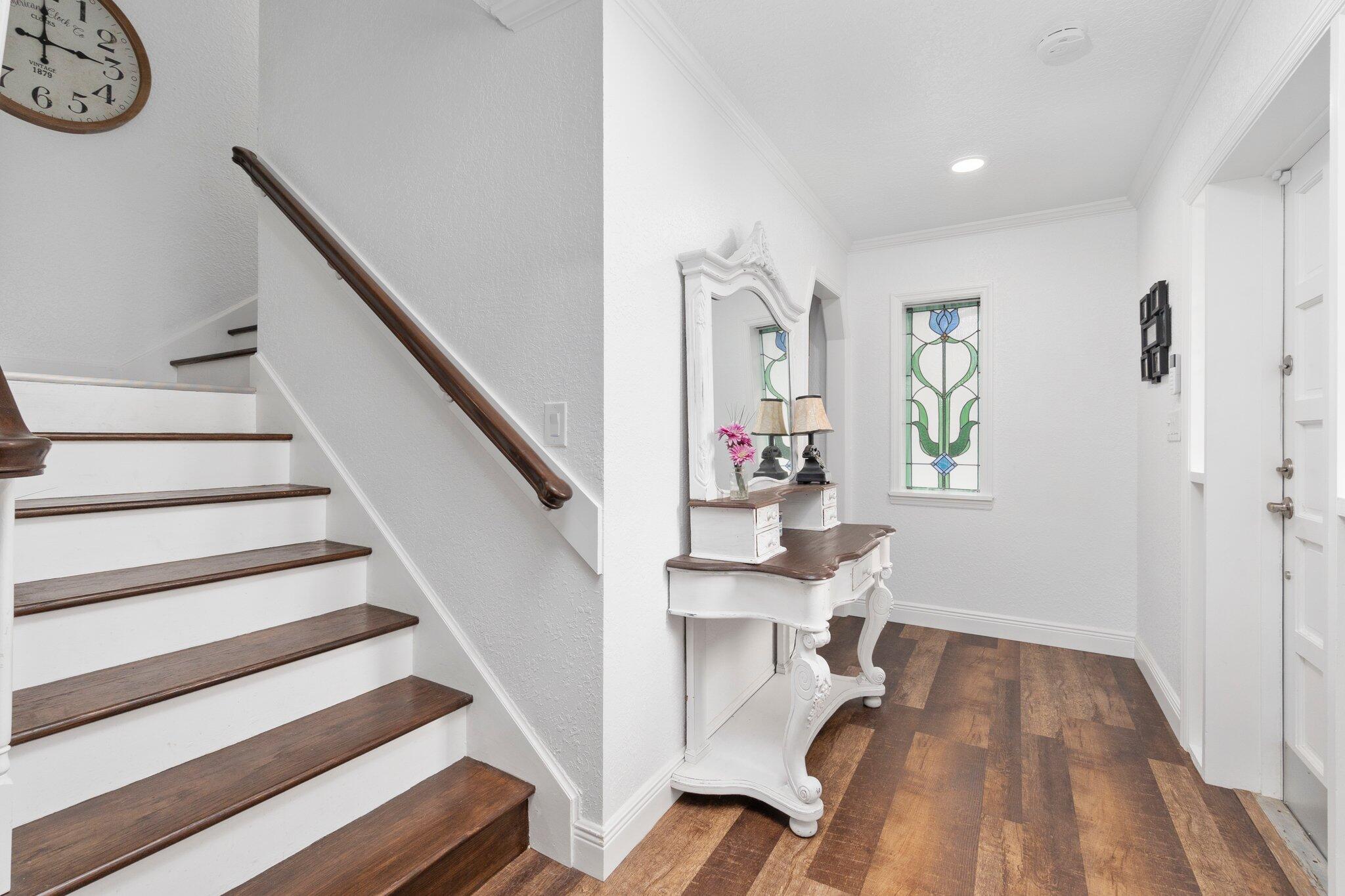 206 York Drive Cocoa, FL 32926 - Photo 11 of 60 Foyer