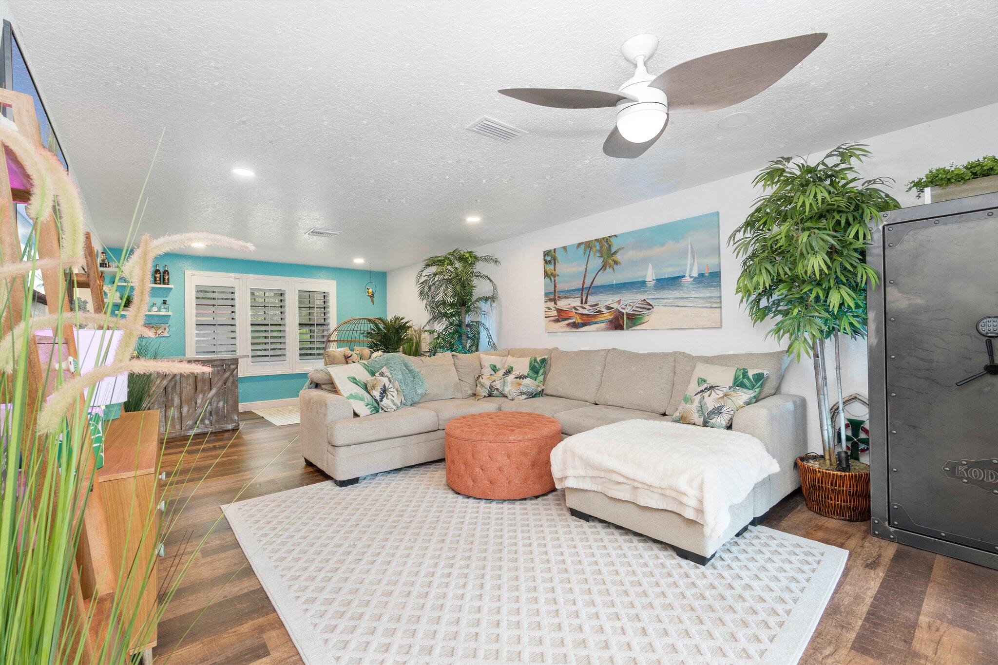 206 York Drive Cocoa, FL 32926 - Photo 19 of 60 Family Room