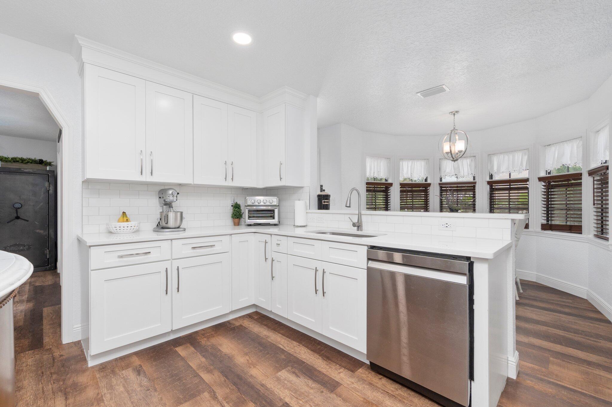 206 York Drive Cocoa, FL 32926 - Photo 22 of 60 Kitchen