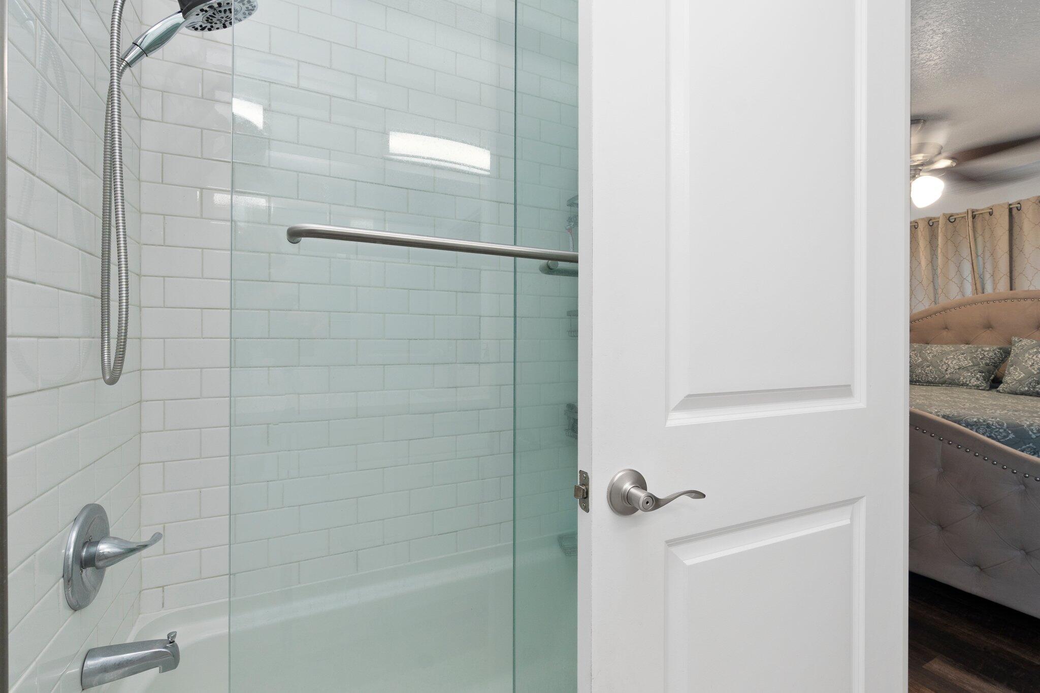 206 York Drive Cocoa, FL 32926 - Photo 31 of 60 Primary Bathroom