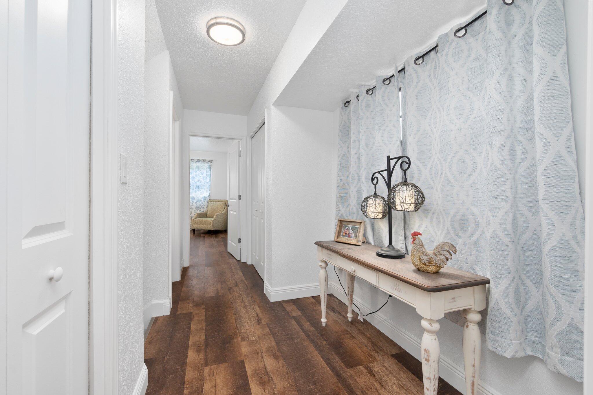 206 York Drive Cocoa, FL 32926 - Photo 34 of 60 Second Floor Landing