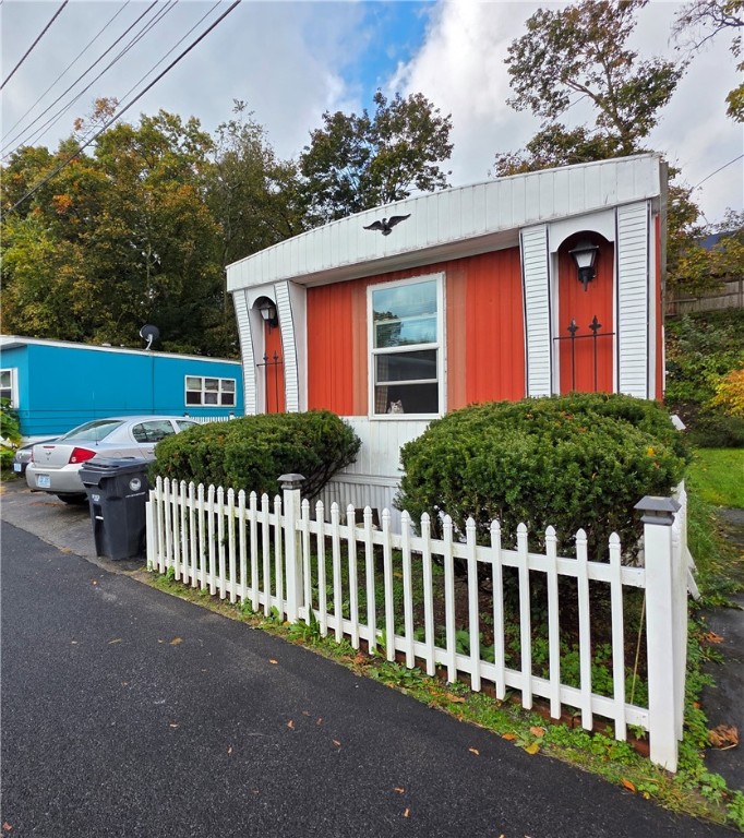 67 Alfa Drive Pawtucket, RI 02860 - Photo 17 of 20