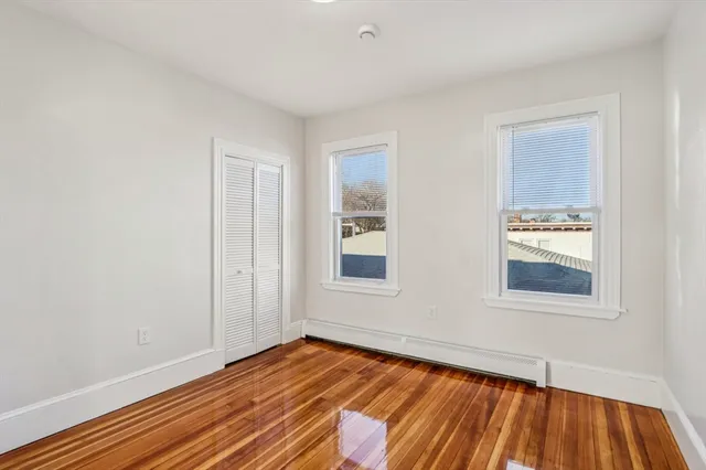 $3,300 | 559 Hyde Park Avenue, Unit 3, Boston, MA 02131