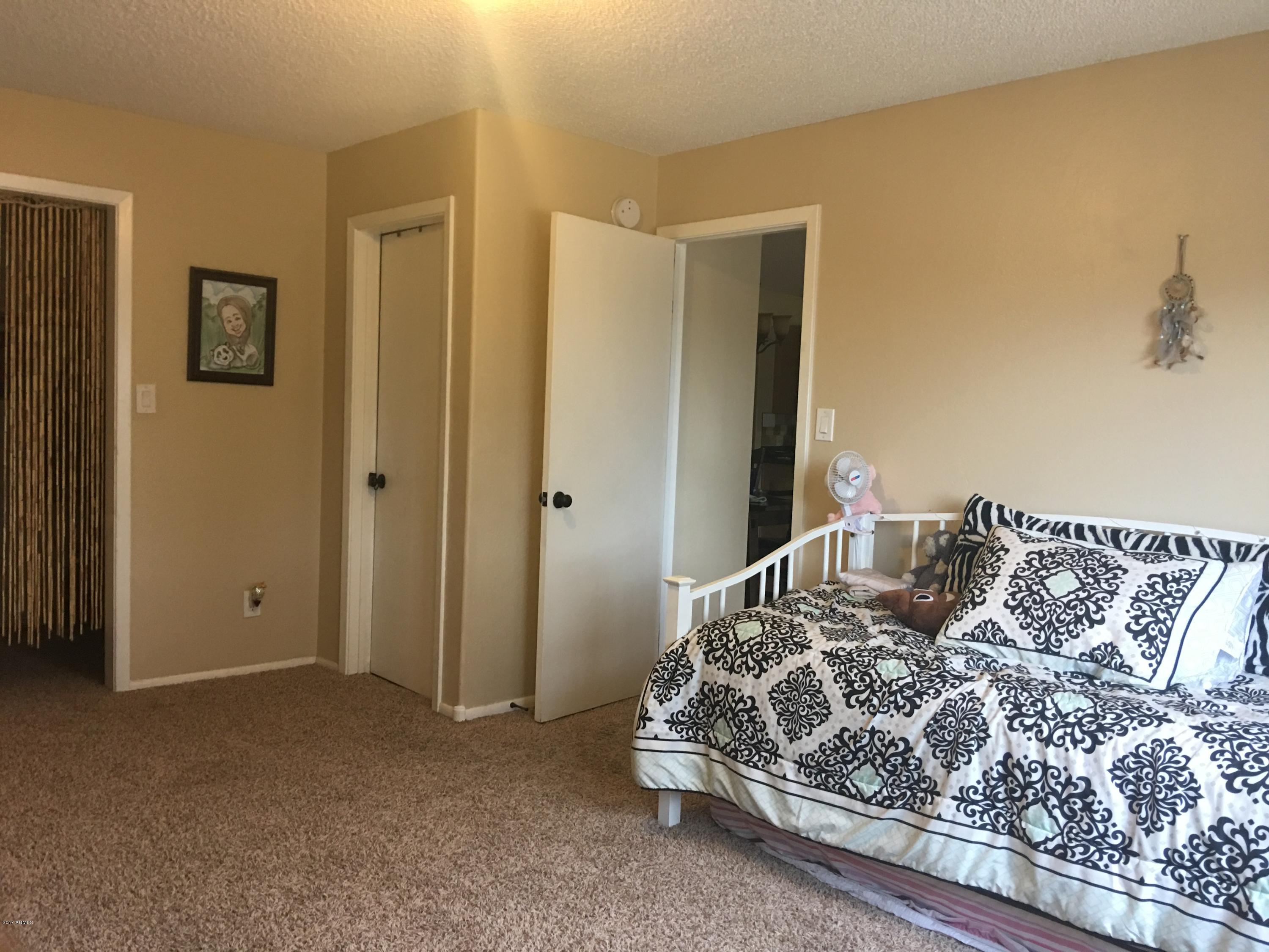 1356 East Cloud Road Phoenix, AZ 85086 - Photo 11 of 38 2nd Master bed