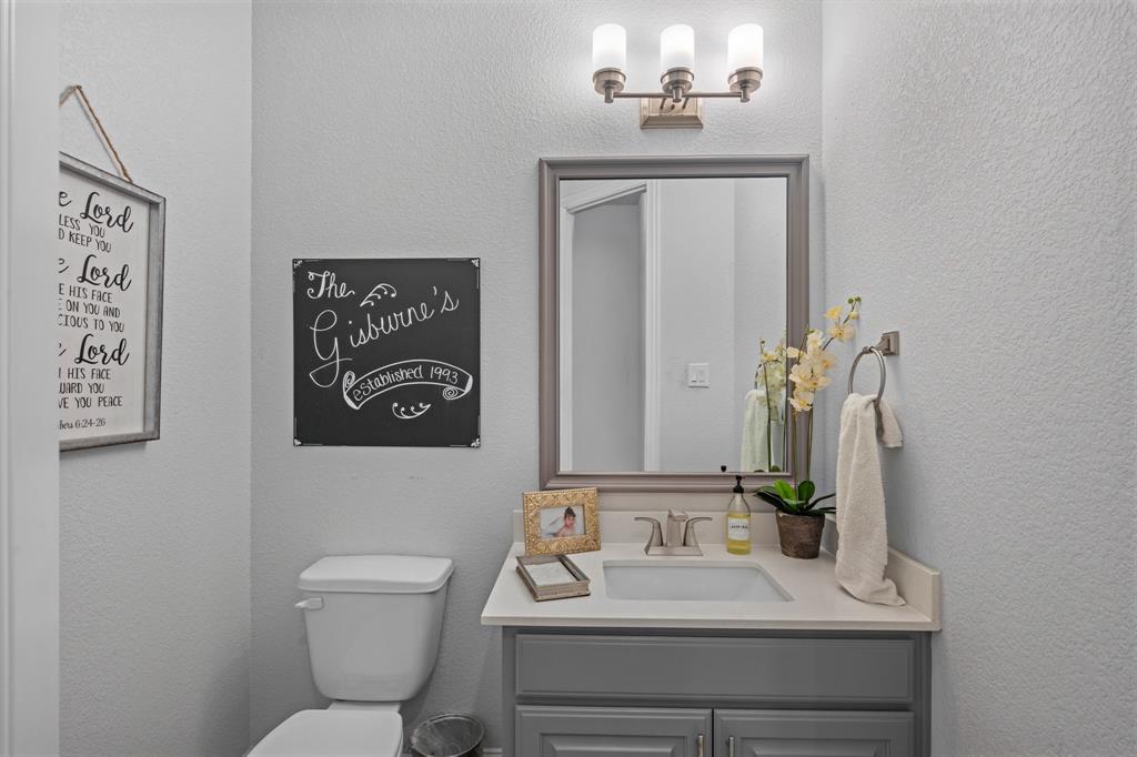 834 Rustic Trail Midlothian, TX 76065 - Photo 22 of 29 Half bath is great for guests.