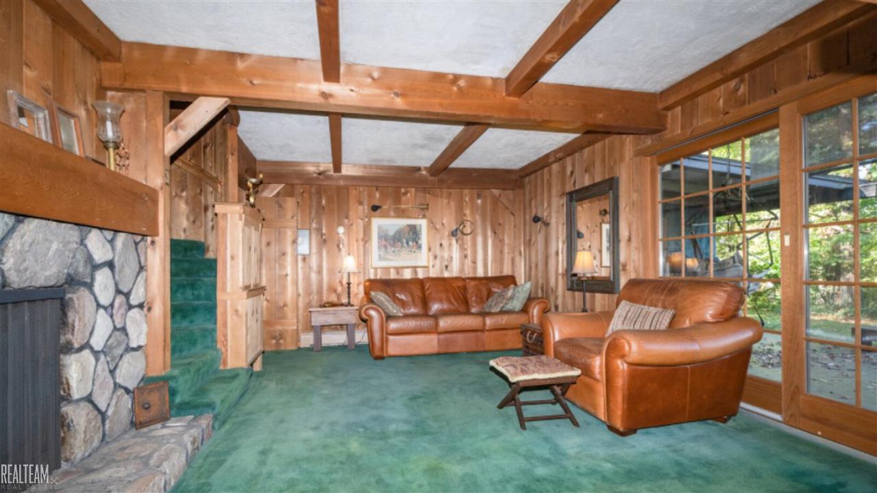38505 Riverside Drive Clinton Township, MI 48036 - Photo 15 of 39 Family Room