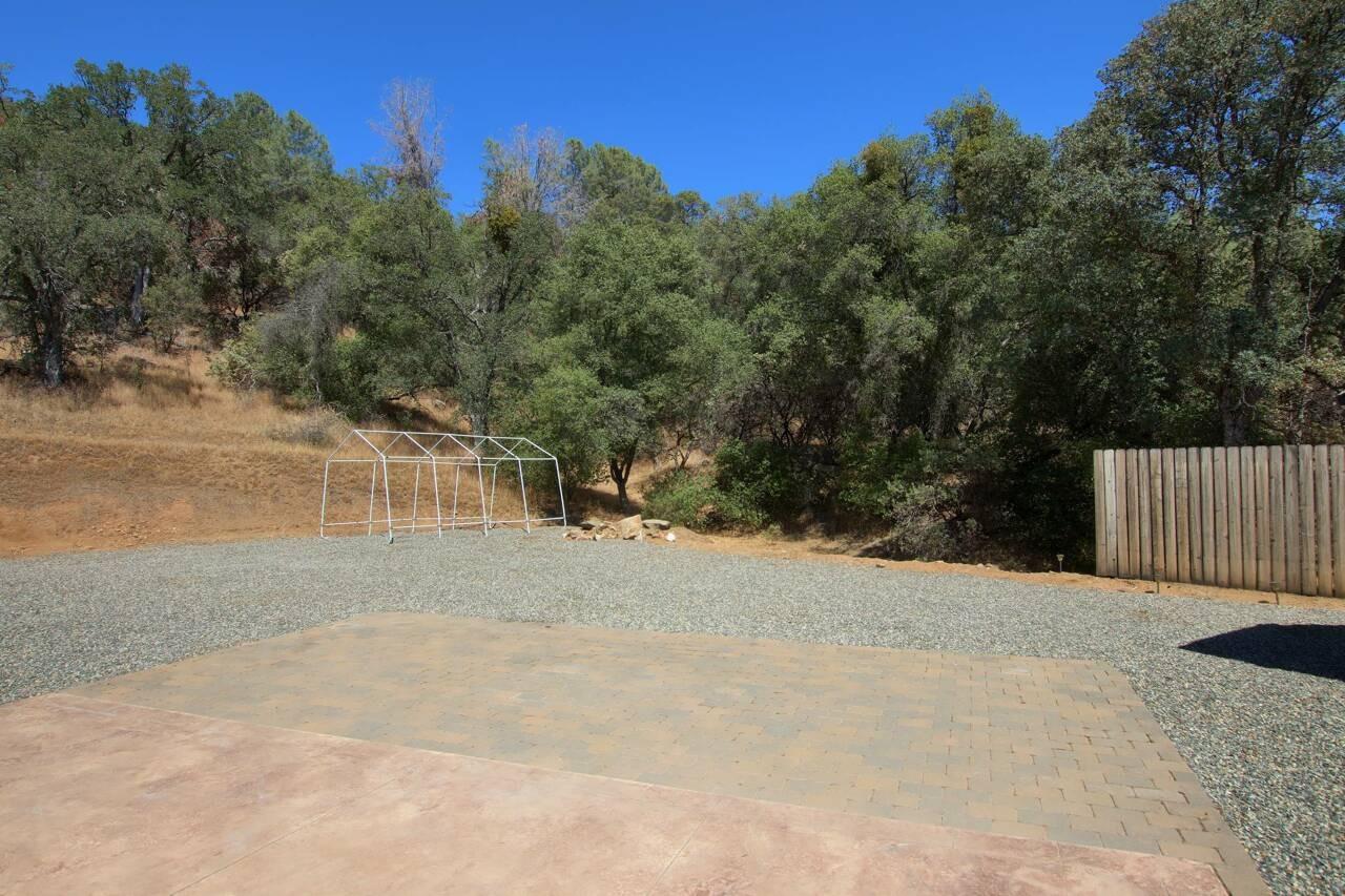 46911 Veater Ranch Road Coarsegold, CA 93614 - Photo 33 of 41 a view of outdoor space and yard