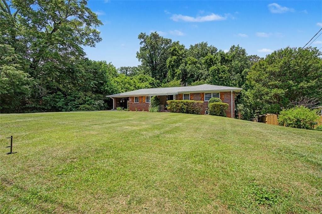 4455 Hillpine Road Forest Park, GA 30297 - Photo 4 of 43