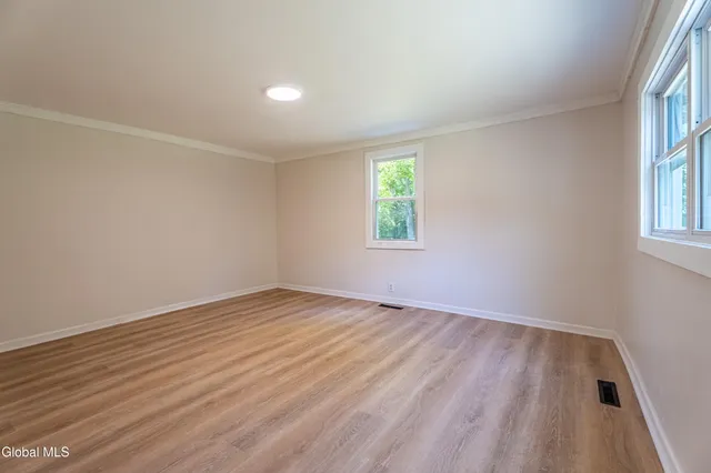 $229,999 | 925 Washout Road, Glenville, NY 12302