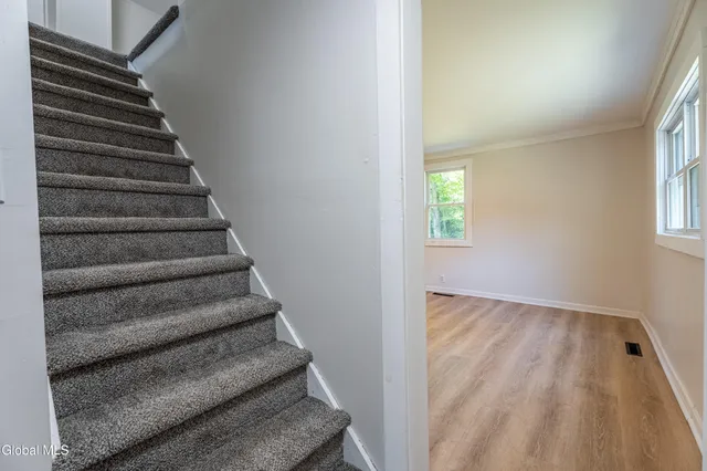 $229,999 | 925 Washout Road, Glenville, NY 12302