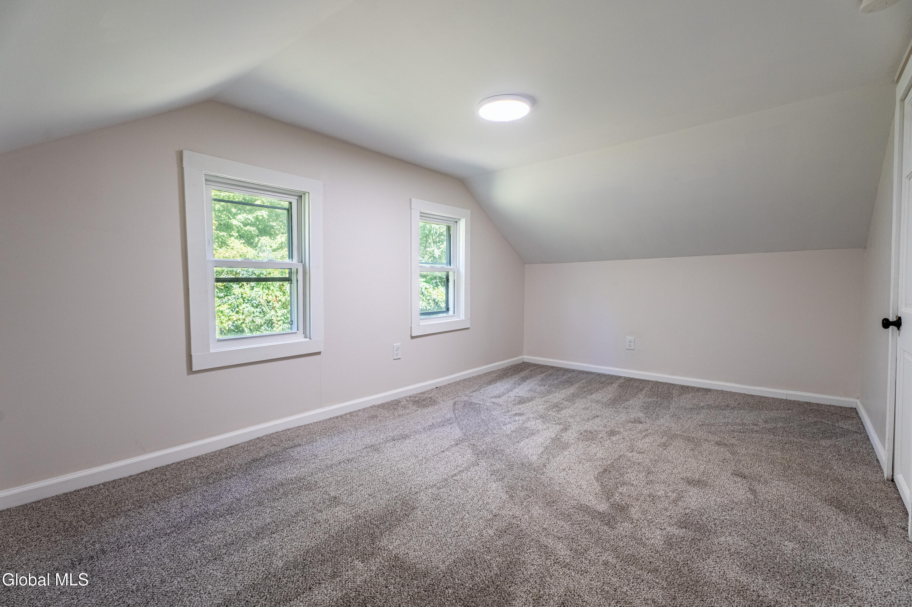 925 Washout Road Glenville, NY 12302 - Photo 20 of 25 925 Washout-16