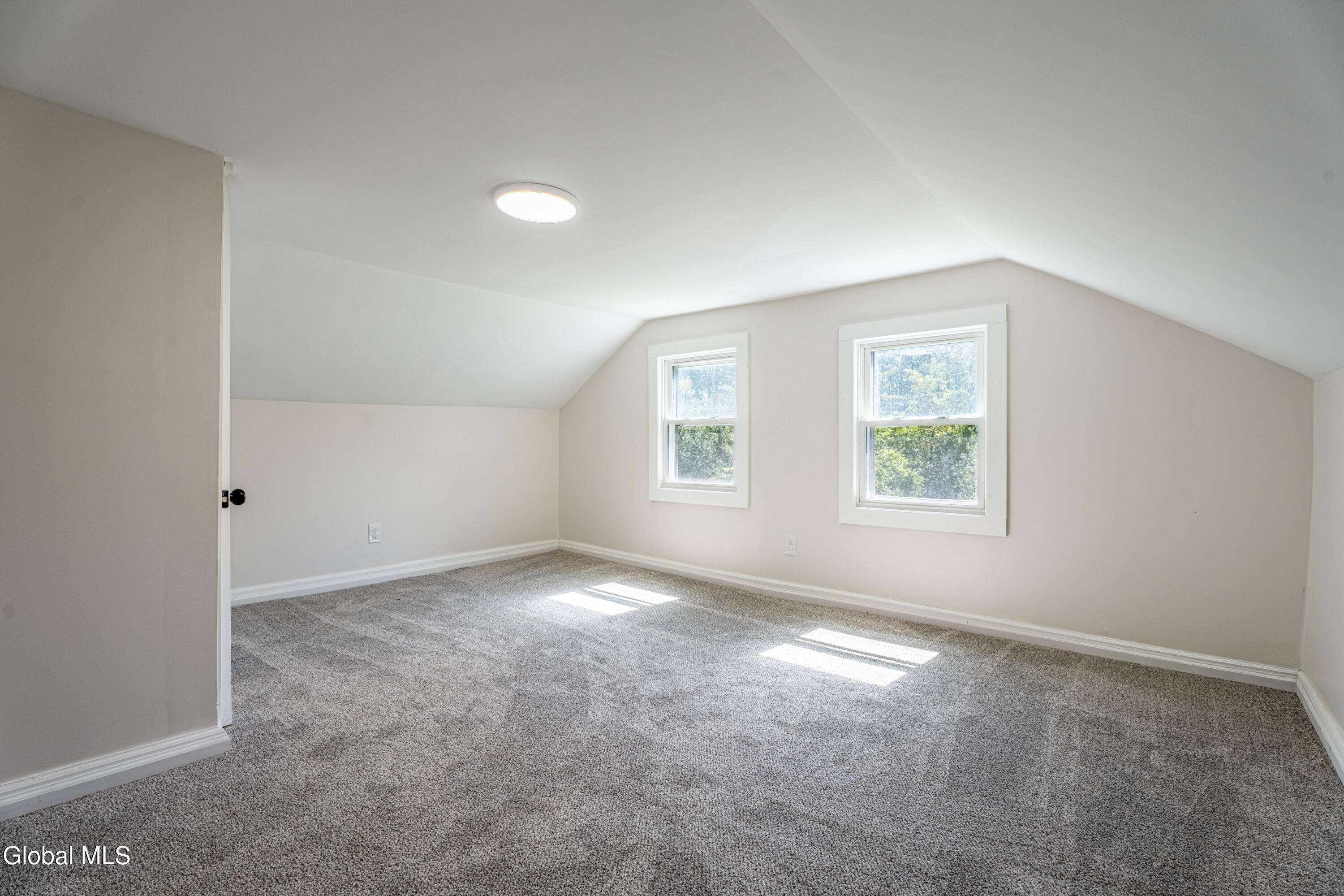 925 Washout Road Glenville, NY 12302 - Photo 22 of 25 925 Washout-18