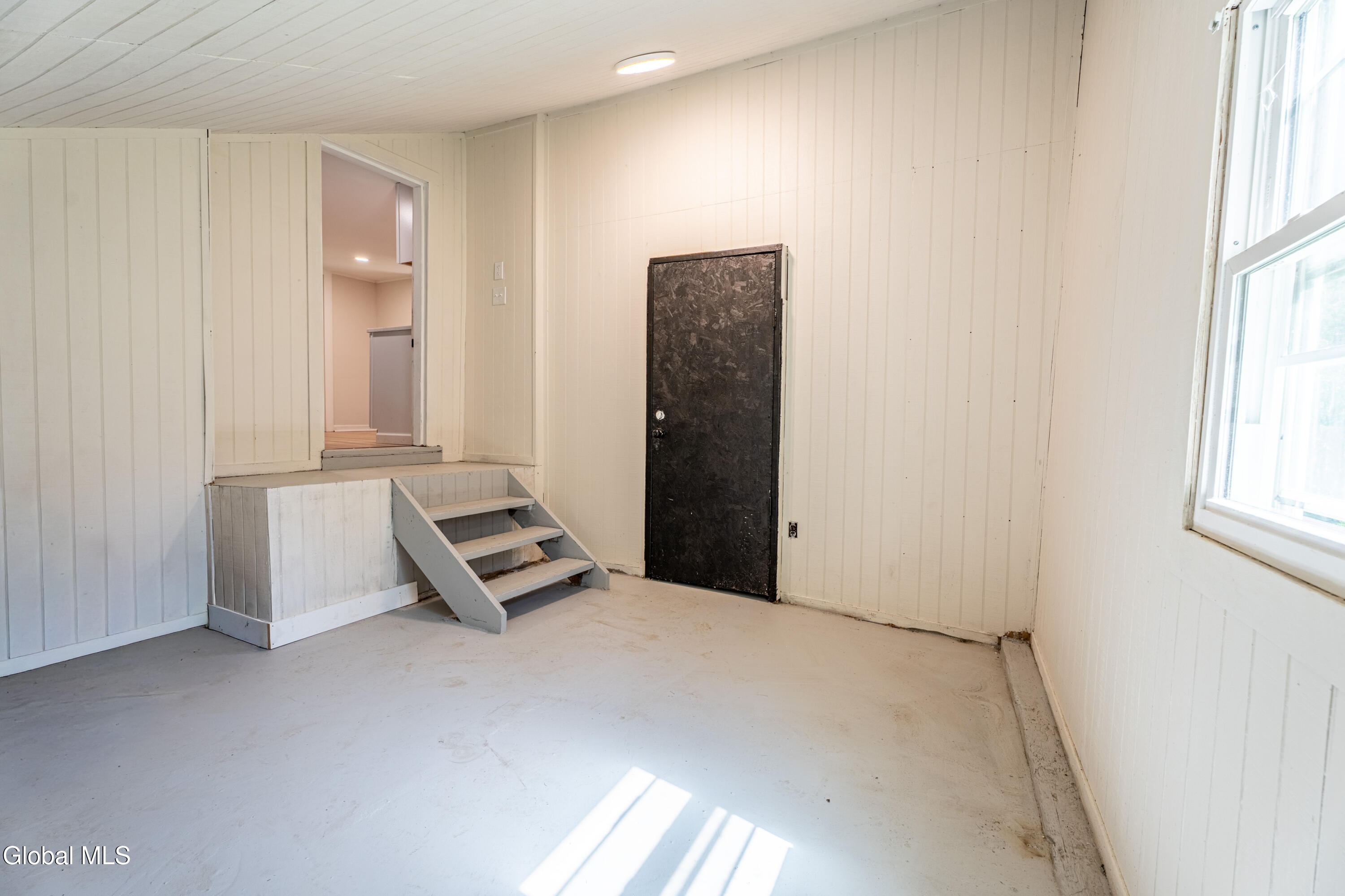 925 Washout Road Glenville, NY 12302 - Photo 23 of 25 925 Washout-20