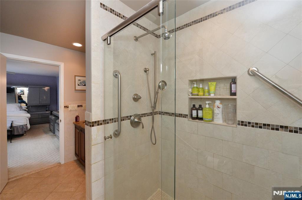 6 Romopock Court, Unit 6 Mahwah, NJ 07430 - Photo 15 of 25