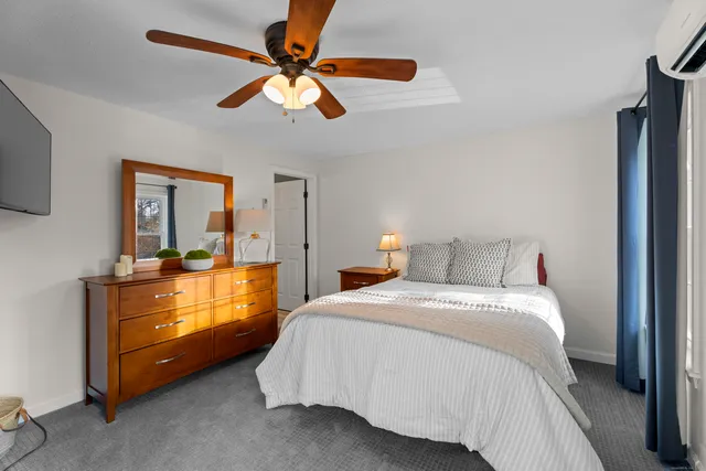 $445,000 | 3 Whitehall Pond, Unit 3, Stonington, CT 06355