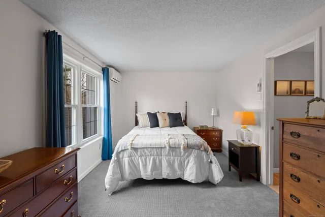 $445,000 | 3 Whitehall Pond, Unit 3, Stonington, CT 06355