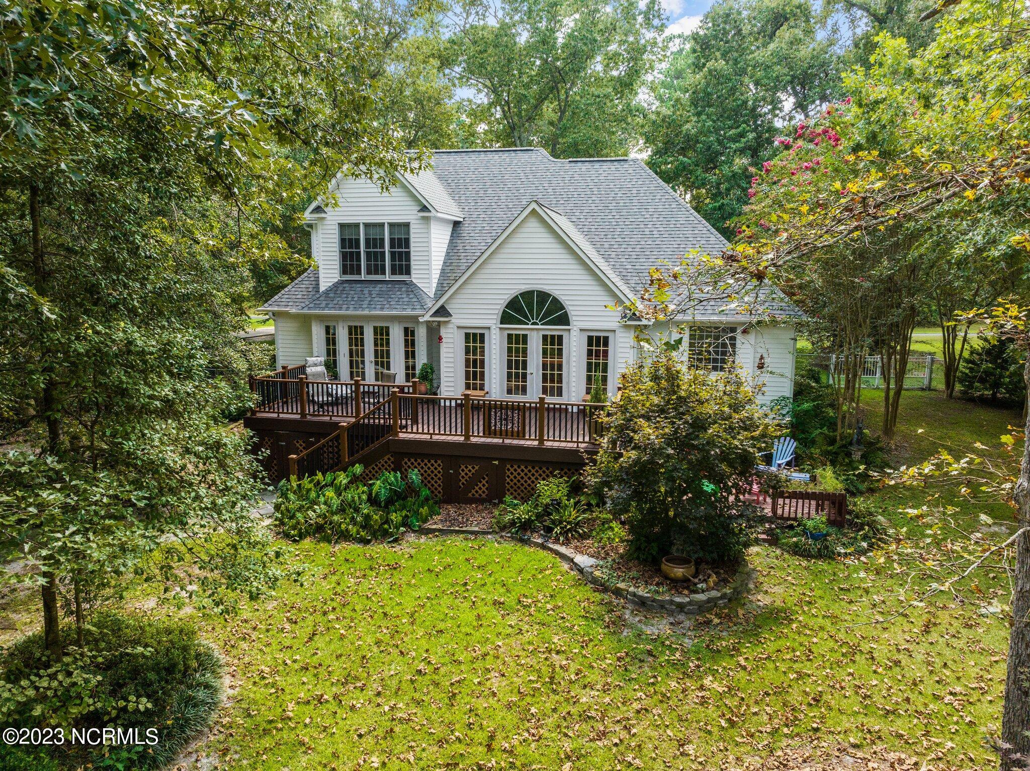 2133 Perrytown Loop Road New Bern, NC 28562 - Photo 37 of 51 55-web-or-mls-DJI_0037