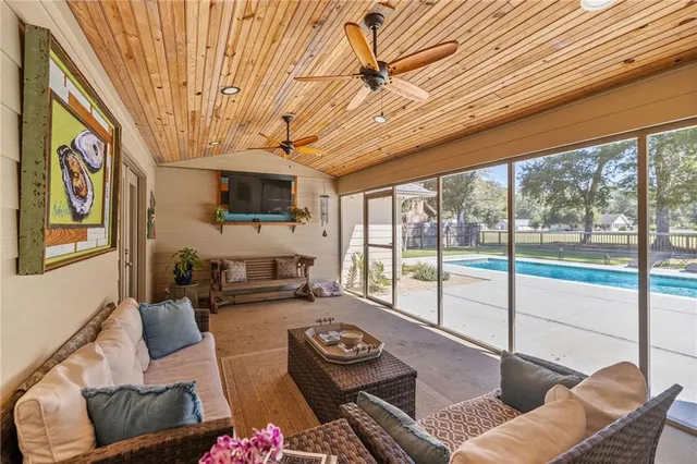 $440,000 | 39084 Everett Lane, Ponchatoula, LA 70454