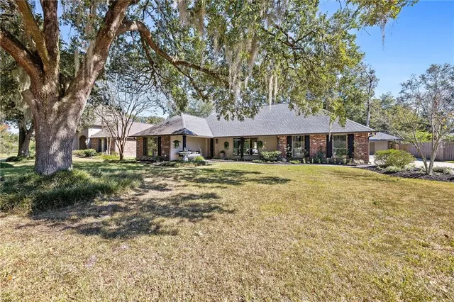 $440,000 | 39084 Everett Lane, Ponchatoula, LA 70454