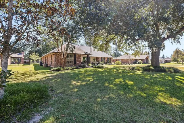 $440,000 | 39084 Everett Lane, Ponchatoula, LA 70454