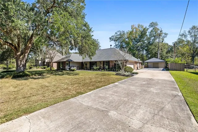 $440,000 | 39084 Everett Lane, Ponchatoula, LA 70454