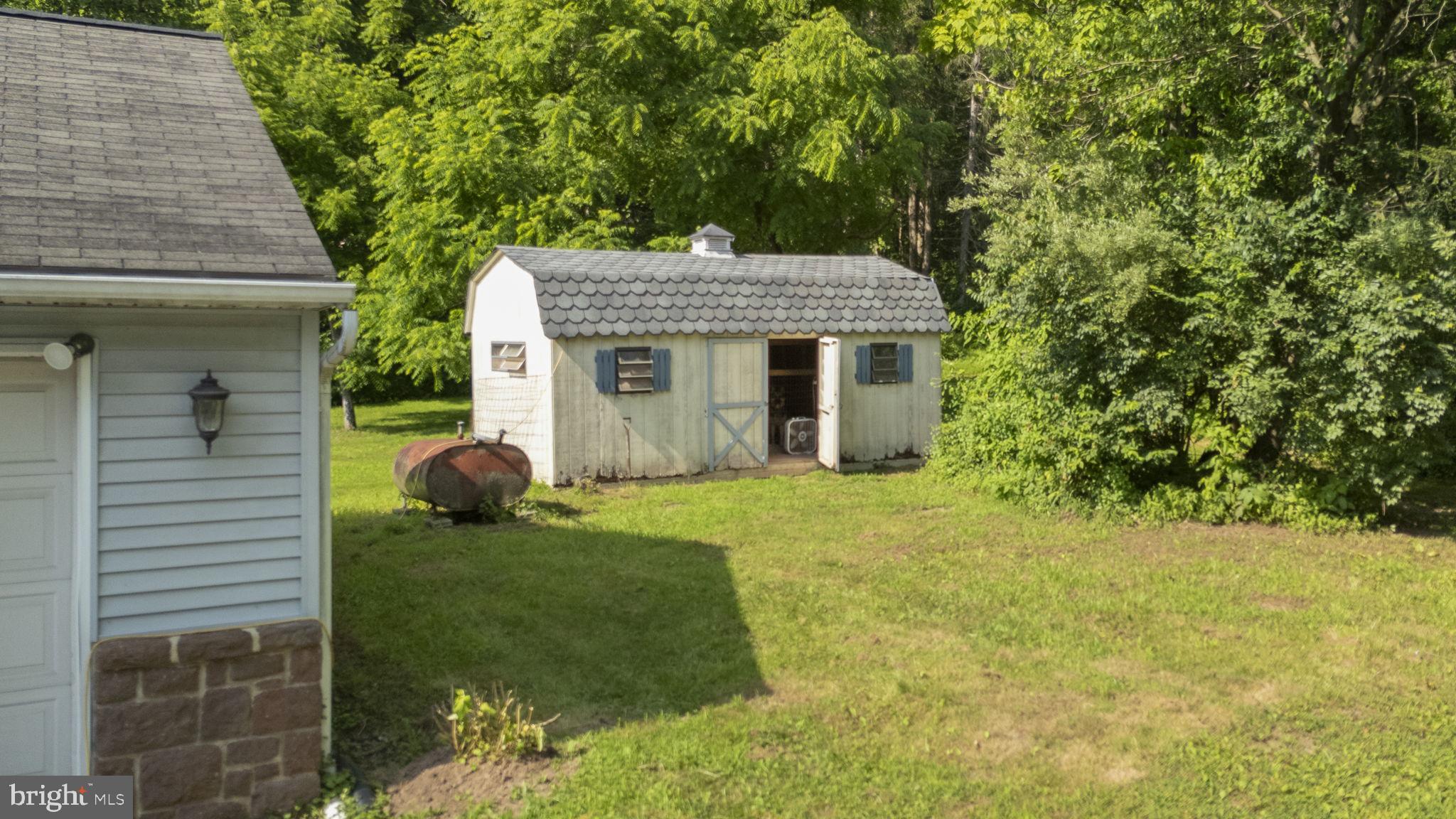 449 Westley Road Mohnton, PA 19540 - Photo 4 of 33 Gallery Image 4