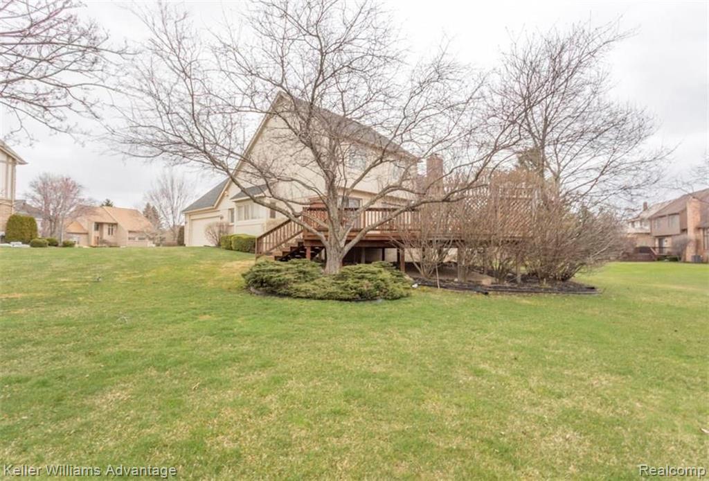 39167 Point Court Farmington Hills, MI 48331 - Photo 28 of 33