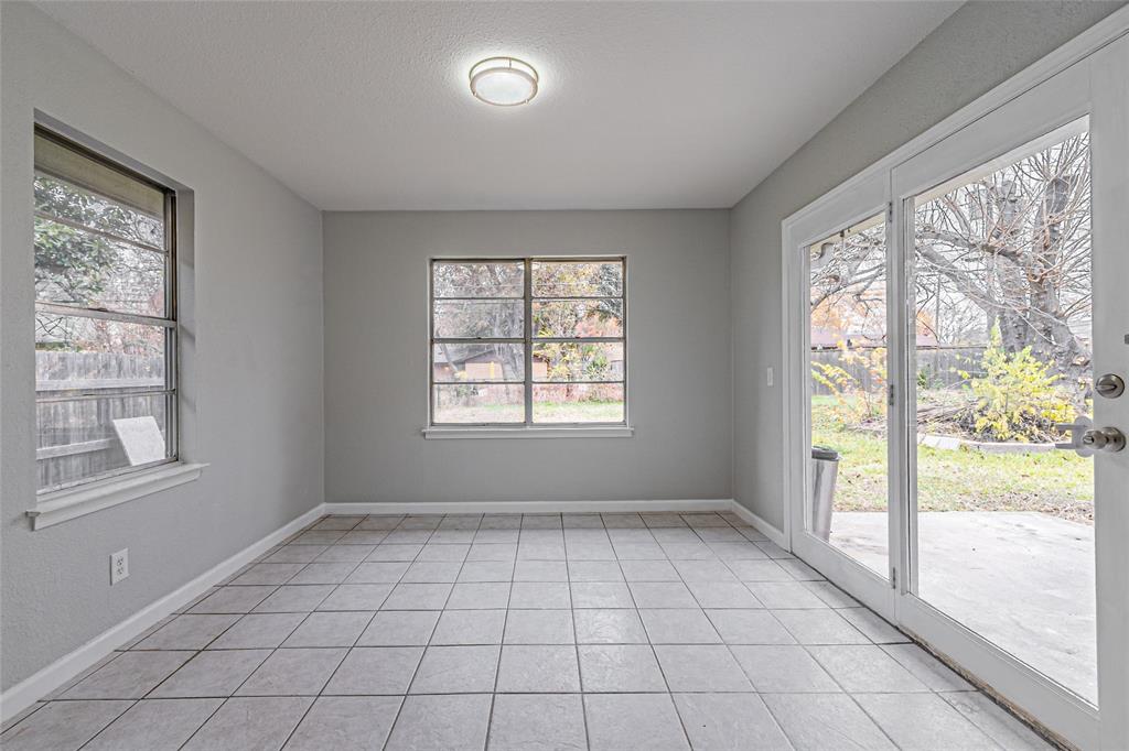 1205 Navaho Street Arlington, TX 76012 - Photo 17 of 18 a view of an empty room with a window