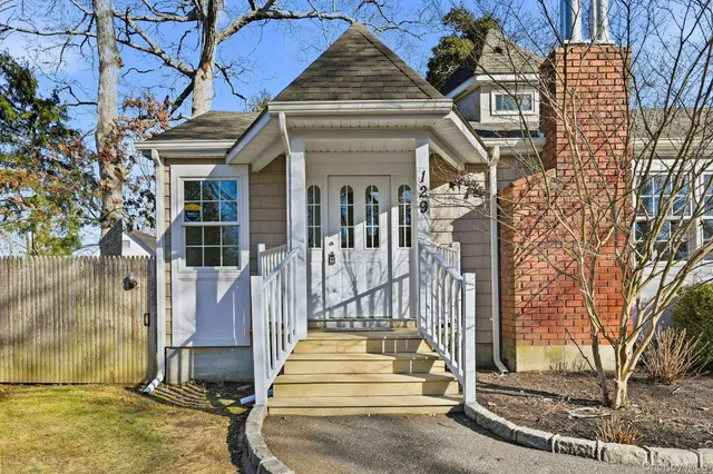 a front view of a house