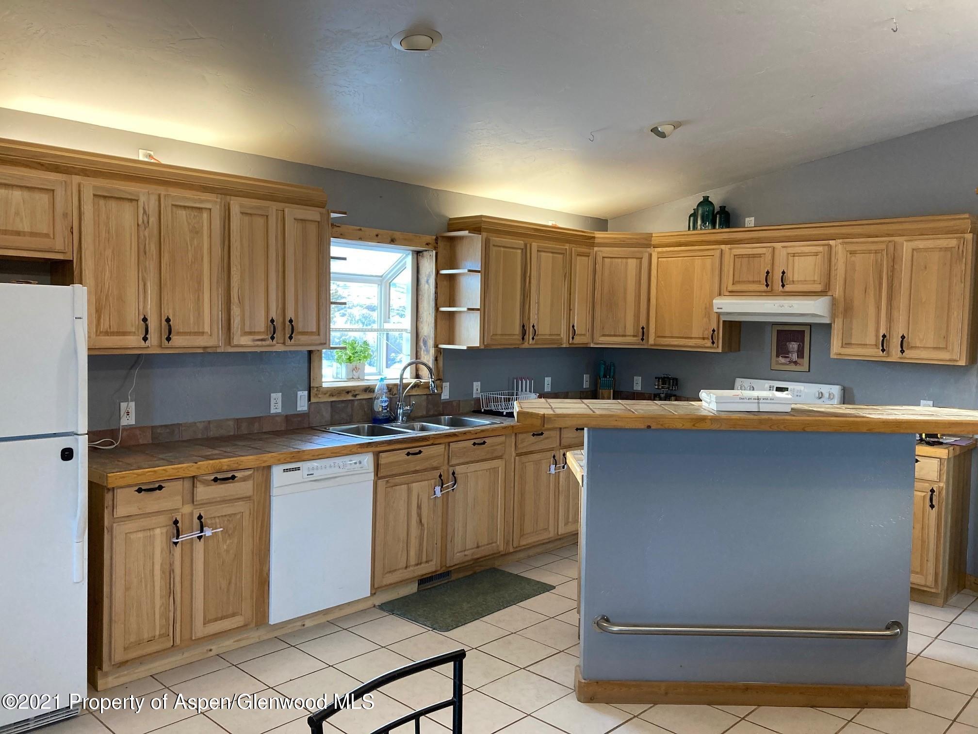 4361 Grass Mesa Road Rifle, CO 81650 - Photo 14 of 22 kitchen