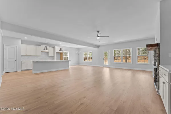 $544,900 | 180 Longleaf Drive, Seven Lakes, NC 27376