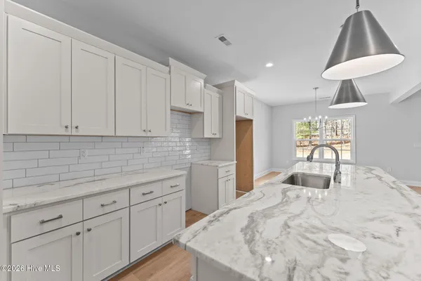 $544,900 | 180 Longleaf Drive, Seven Lakes, NC 27376