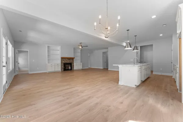 $544,900 | 180 Longleaf Drive, Seven Lakes, NC 27376