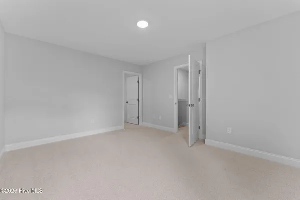 $544,900 | 180 Longleaf Drive, Seven Lakes, NC 27376