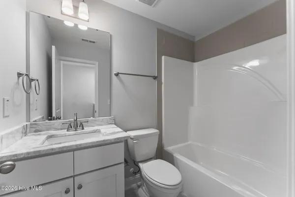 $544,900 | 180 Longleaf Drive, Seven Lakes, NC 27376