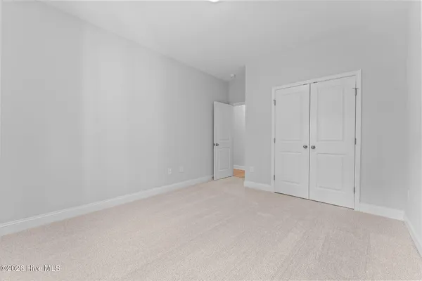 $544,900 | 180 Longleaf Drive, Seven Lakes, NC 27376