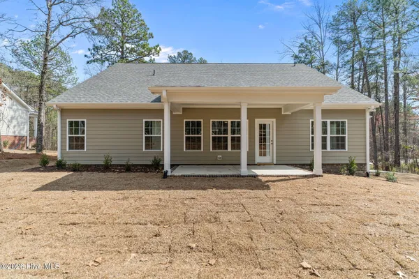 $544,900 | 180 Longleaf Drive, Seven Lakes, NC 27376