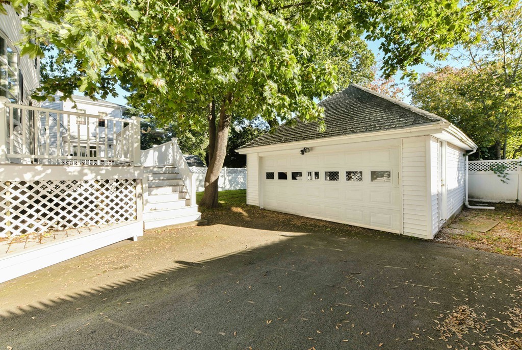 47 Hollywood Road Boston, MA 02132 - Photo 3 of 27 Gallery Image 3