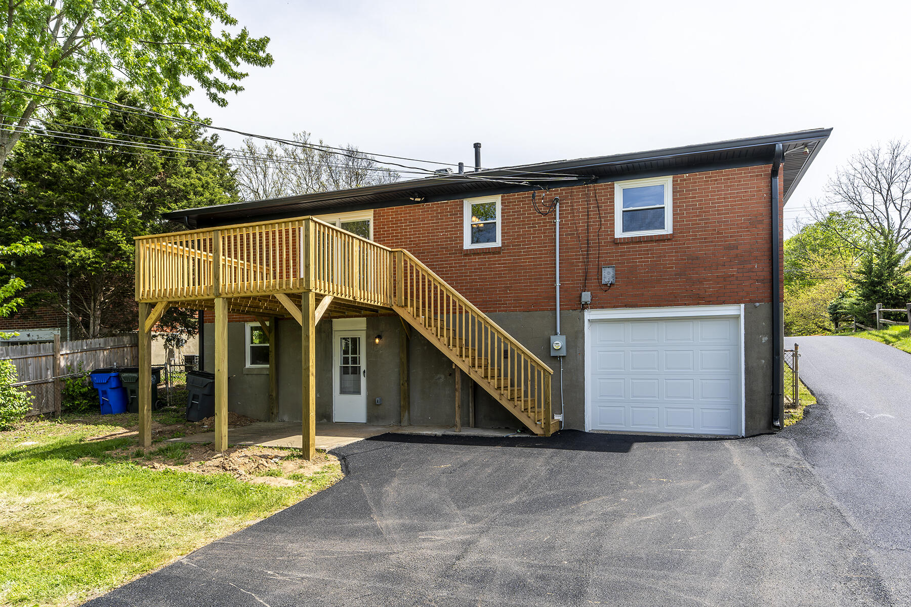 676 Kingston Road Lexington, KY 40505 - Photo 29 of 31 676king29