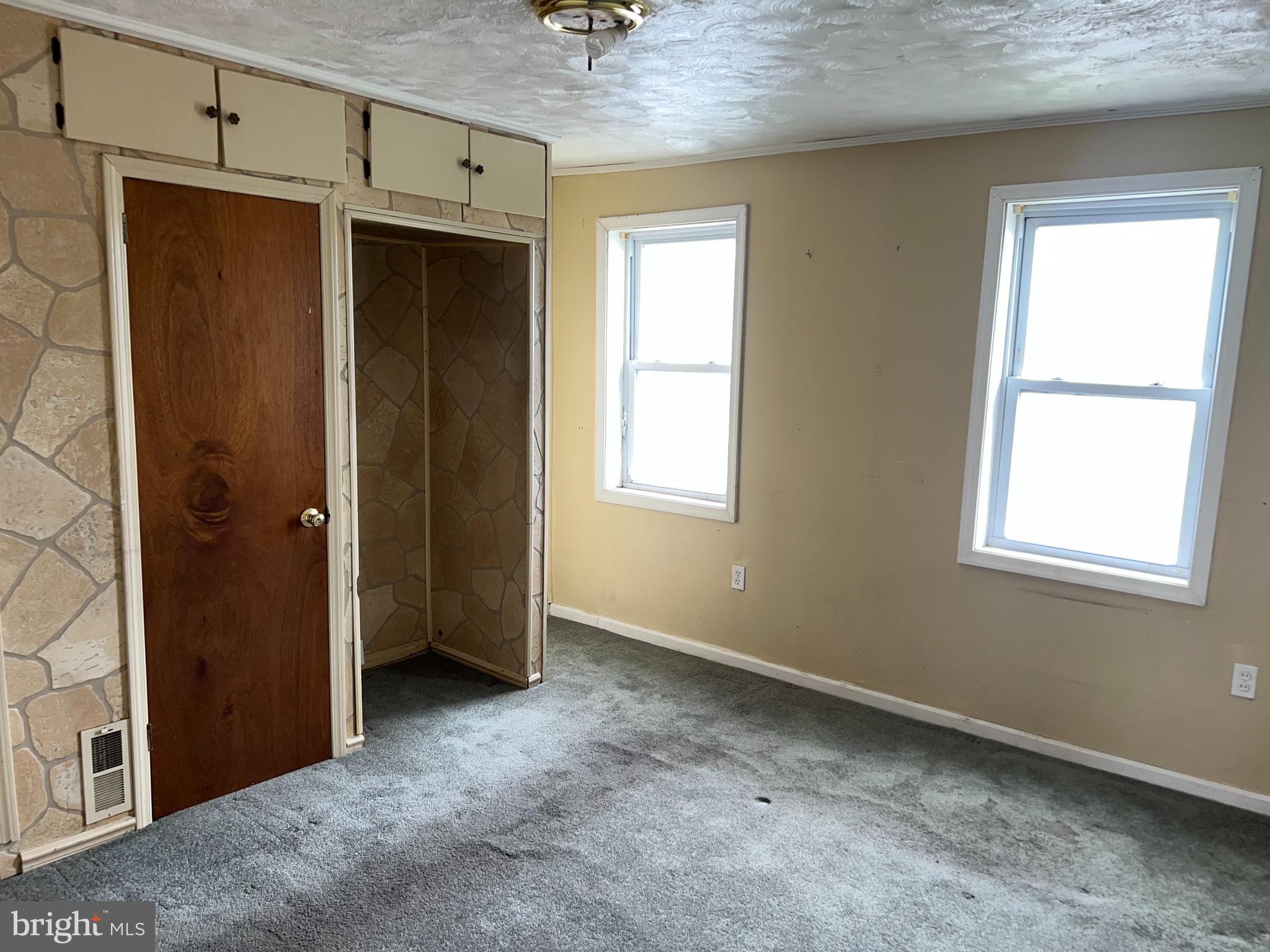 126 Sollers Point Road Baltimore, MD 21222 - Photo 4 of 10 Bedroom 1
