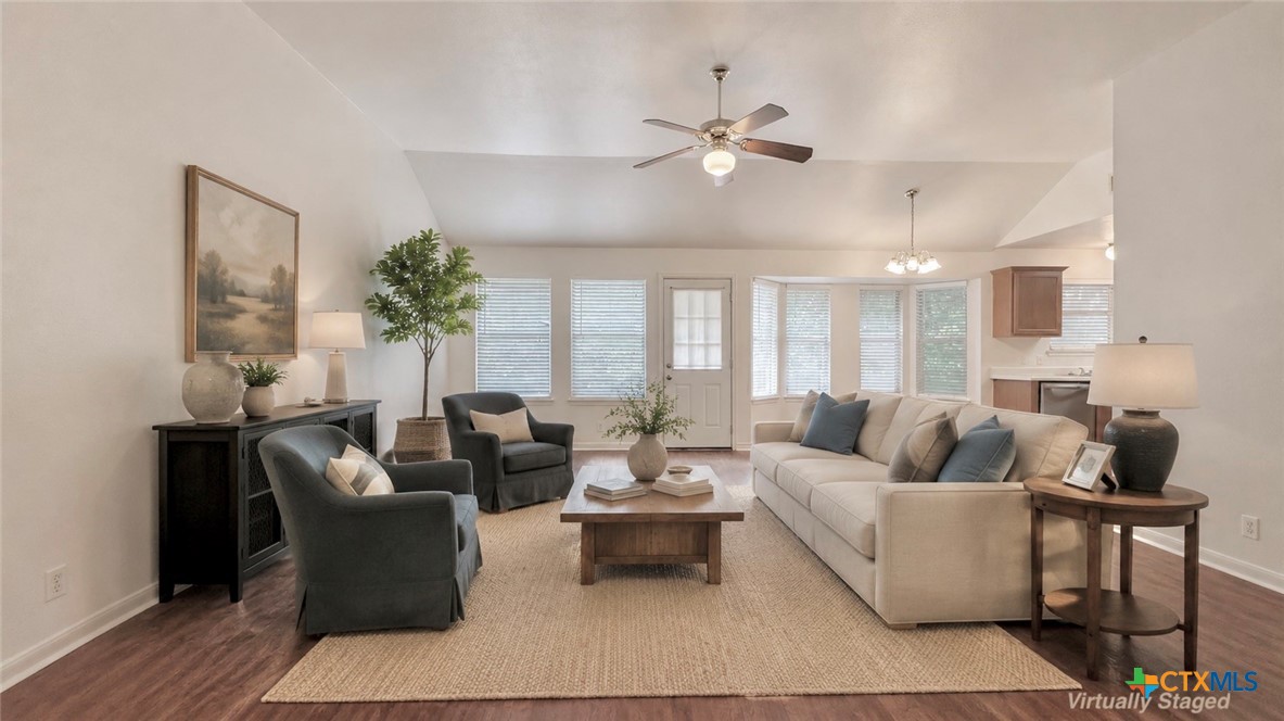 902 Jasmine Trail Georgetown, TX 78626 - Photo 4 of 17